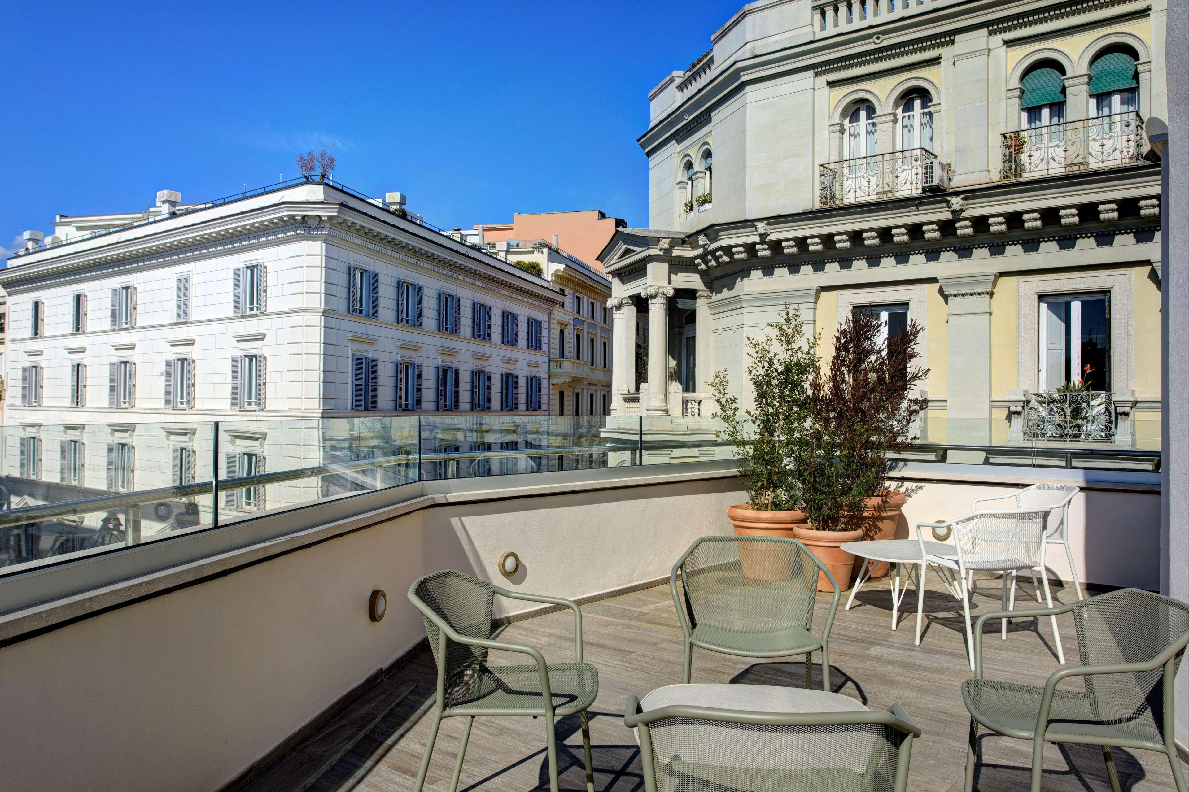 Doubletree By Hilton Monti Rome